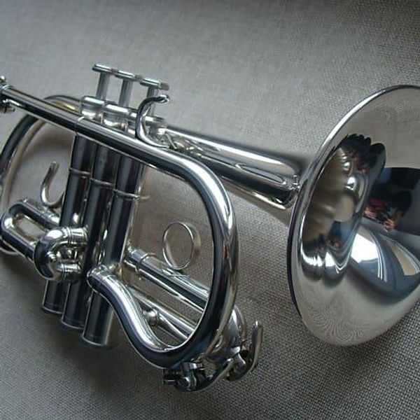 Hovedbilde YAMAHA Eb-Cornet YCR6610 ST Sølv Serie nr 743320